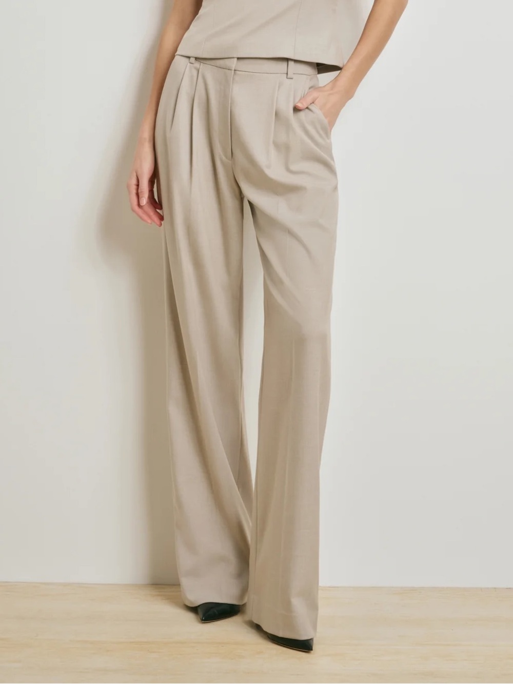 Favorite Daughter The Favorite Pants 32" in Khaki